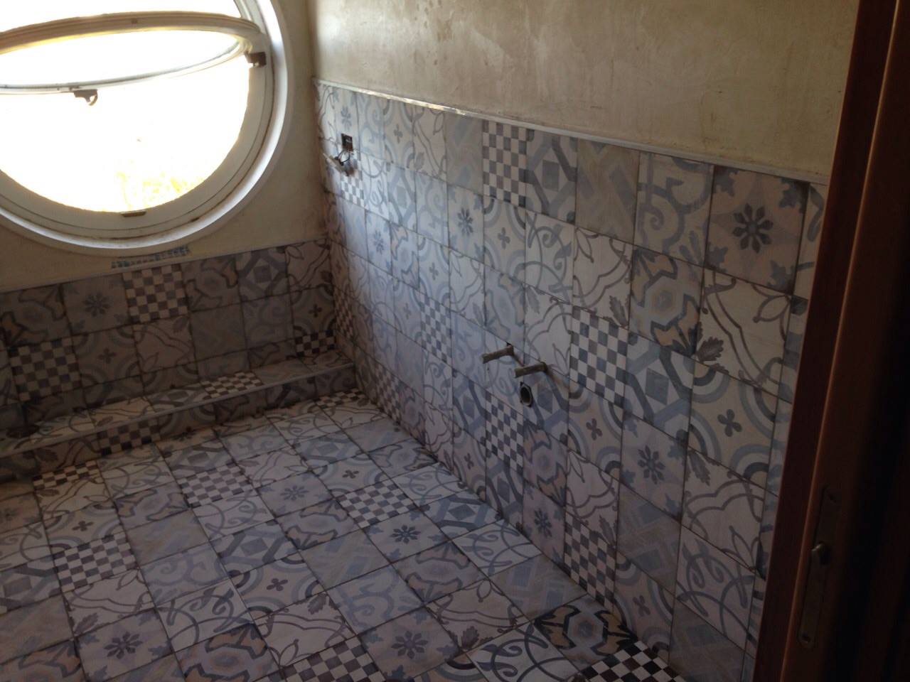 Cementine bagni: cementine: la mania delle mattonelle vintage ...